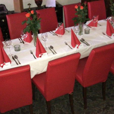 Lisas Gaestehaus Neckartenzlingen Zewnętrze zdjęcie